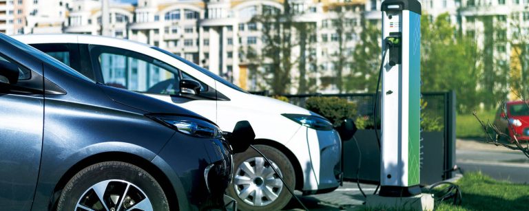Carregador para carro elétrico em condomínio residencial